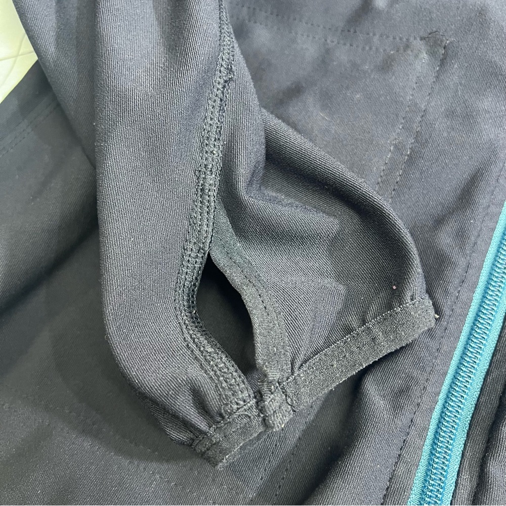 Nike Women's Dri-fit Running Jacket - Picture 8 of 12